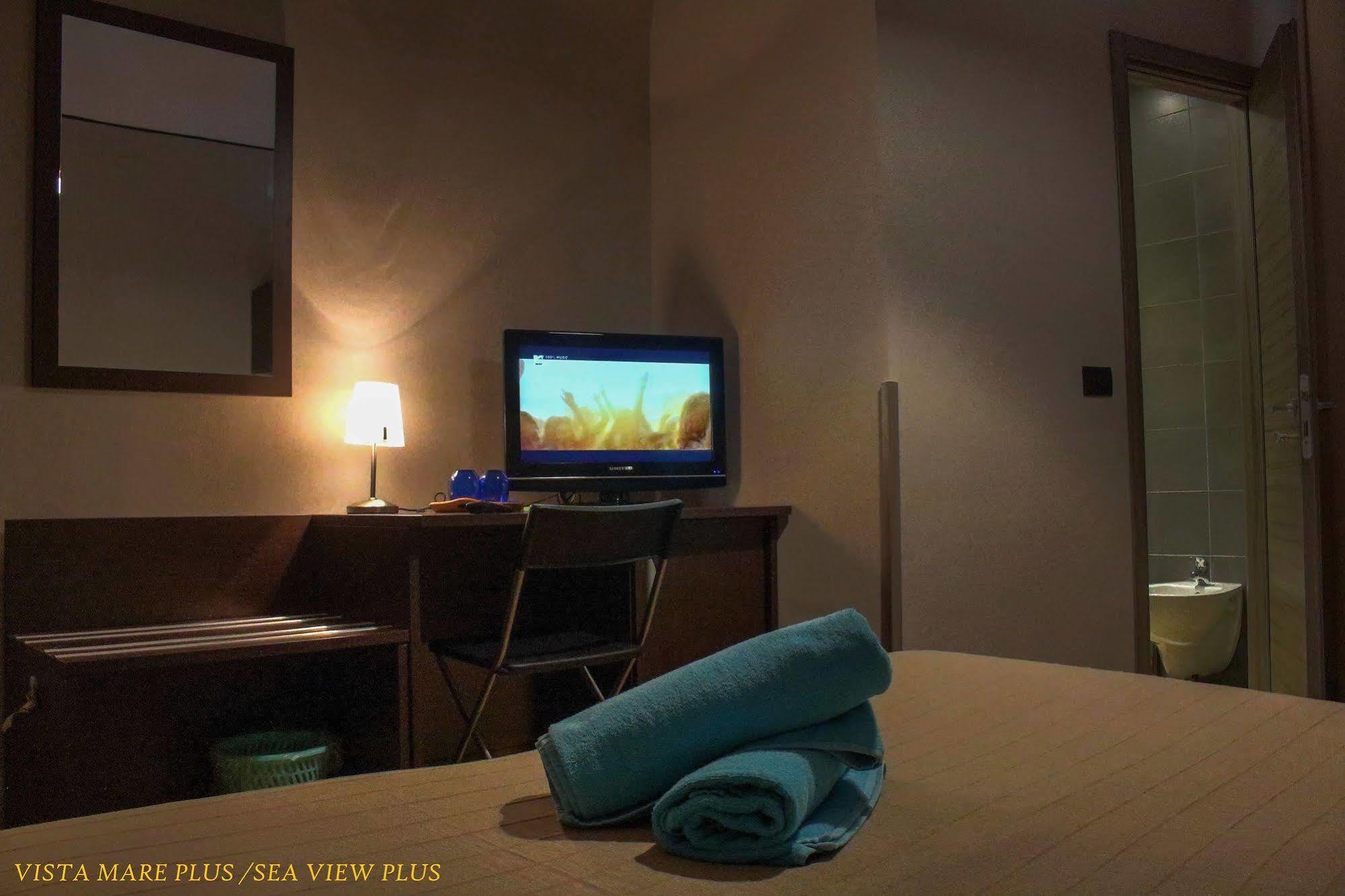 Hotel Pino Lerici Εξωτερικό φωτογραφία