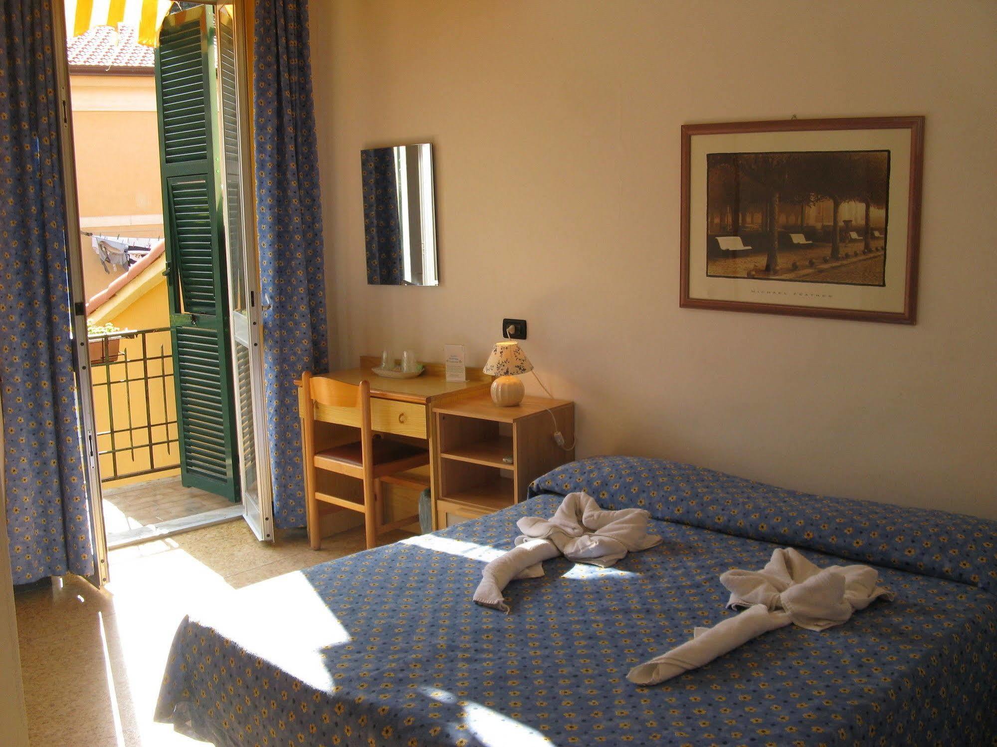 Hotel Pino Lerici Εξωτερικό φωτογραφία